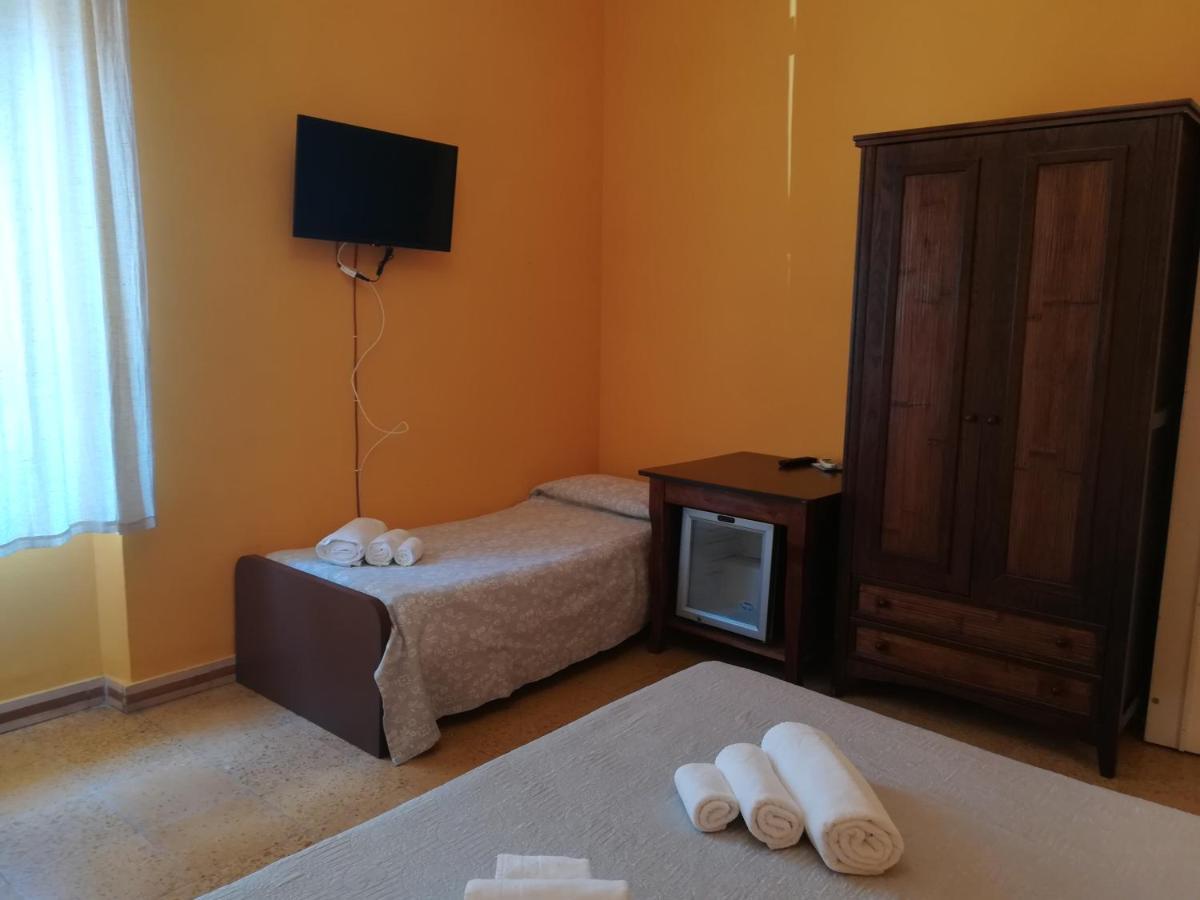B&B A Due Passi Dal Mare Scilla Εξωτερικό φωτογραφία
