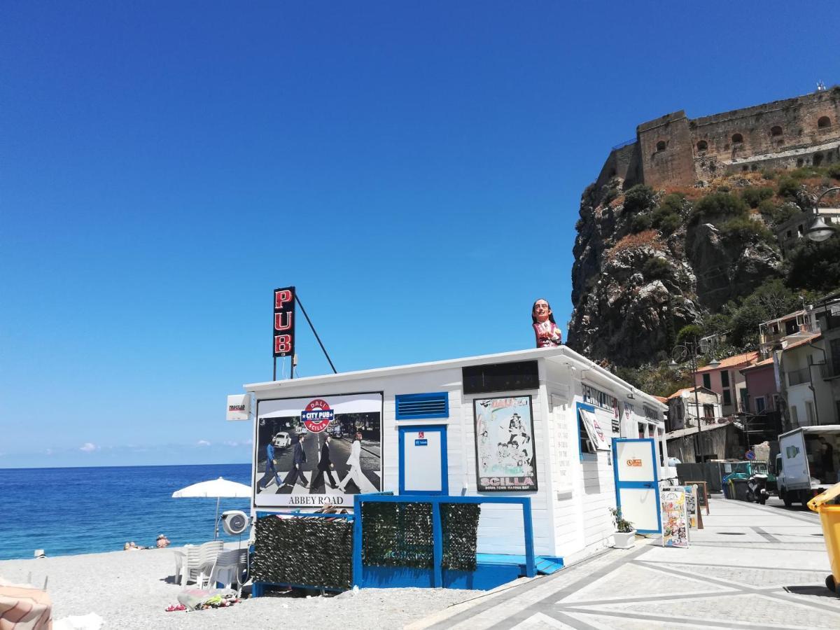 B&B A Due Passi Dal Mare Scilla Εξωτερικό φωτογραφία