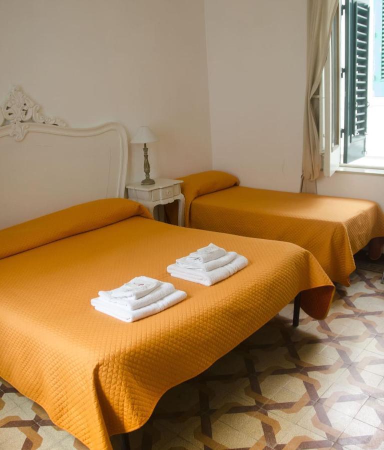 B&B A Due Passi Dal Mare Scilla Εξωτερικό φωτογραφία